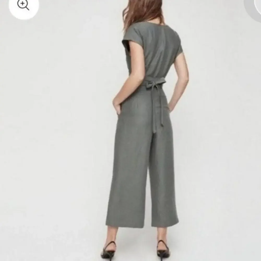 Wilfred Brax Jumpsuit by Aritzia is an olive-green linen-blend Size 8